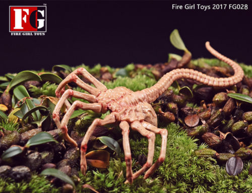 Facehugger Plüschtier - Kreative Alien Figur Mit Verstellbaren Pfoten 45cm