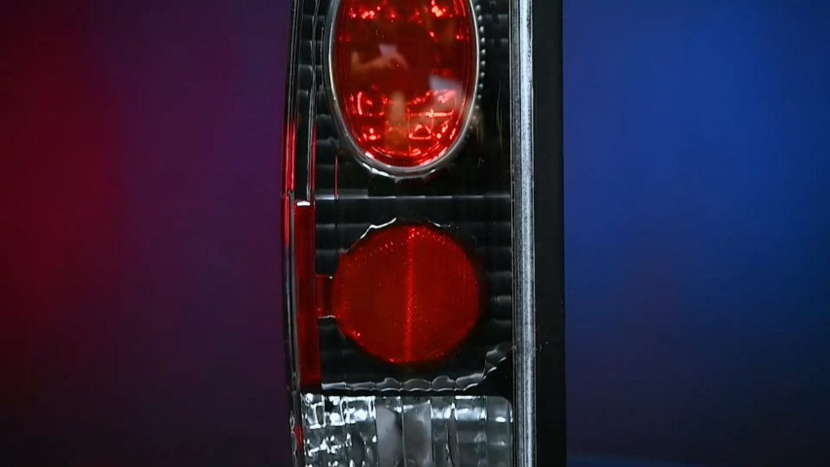 1986-1997 PAIR Tail Lights For Nissan Hardbody D21 Pickup Brake