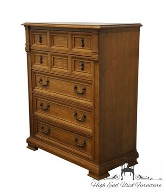 DREXEL FURNITURE Guildhall Collection Solid Walnut Colonial Early