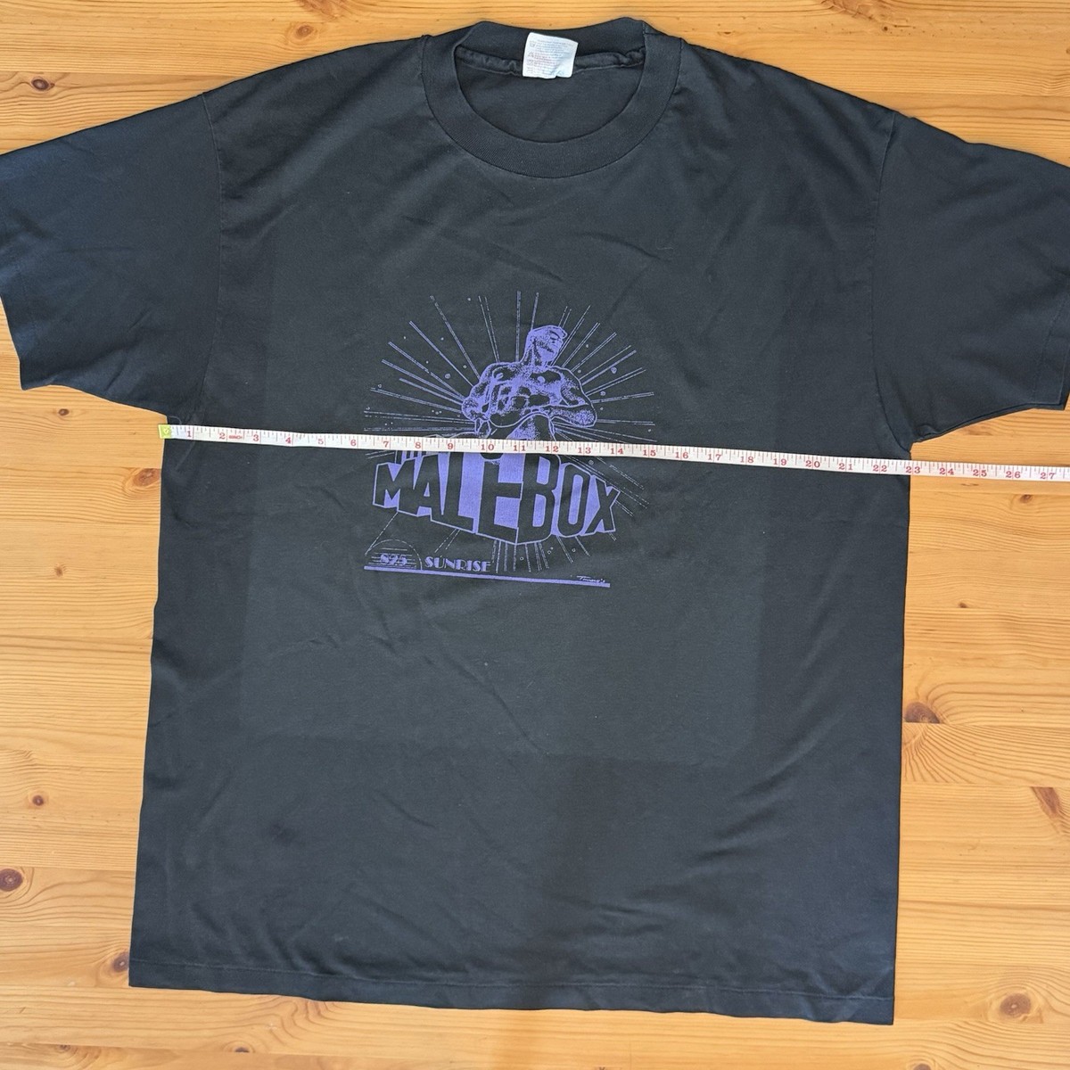 Vintage 90s The Male Box Gay Bar Lounge 825 Sunrise T-Shirt (Black - XL) Men View 2