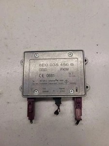 AUDI A6 4F2, C6 Antennenverstärker  8E0035456B 3.00 Diesel 165kw 2006 23933205