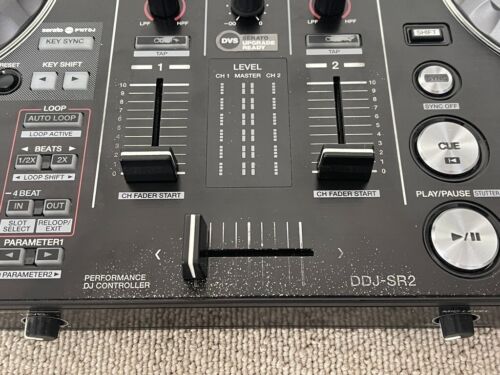 Pioneer DJ DDJ-SR2 2-Channel DJ Controller for Serato Pro Tested Working Used - Afbeelding 9 van 23