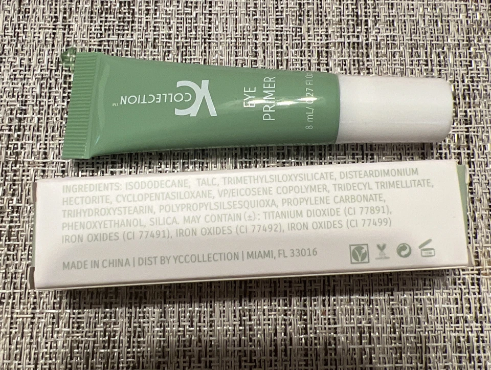 YC COLLECTION Bold + Matte Eyeshadow Primer 8ml/.27 oz - #A5 - Image 3 of 4