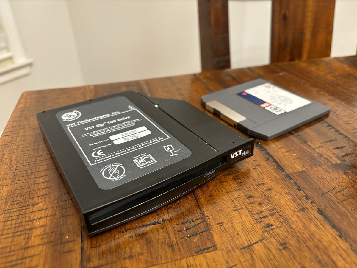 VST Iomega Zip 100 Disk Drive for Apple Macintosh PowerBook G3