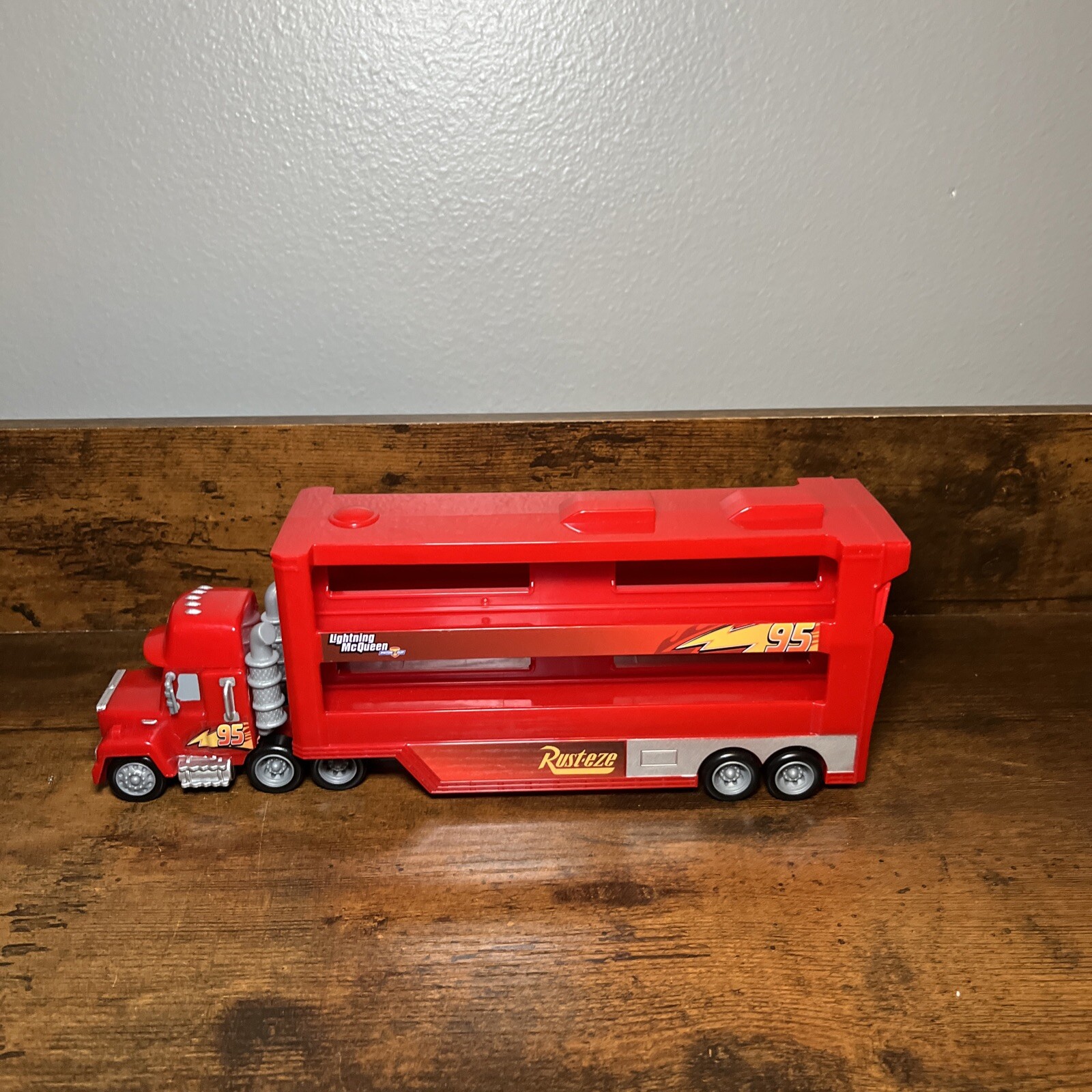 Picture 1 of 4