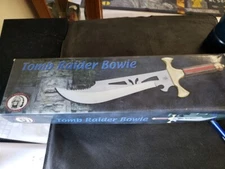 Chipaway Cutlery Tomb Raider Bowie Knife with Leather Sheath 19-1/4" (A-RR)