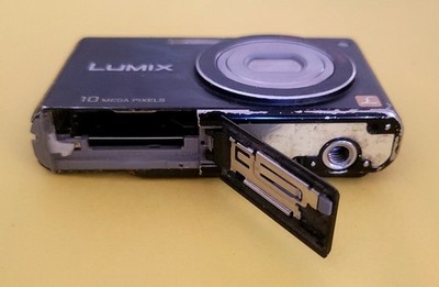 Panasonic LUMIX DMC-FX37 Black 10.1MP Digital Camera w Battery SD