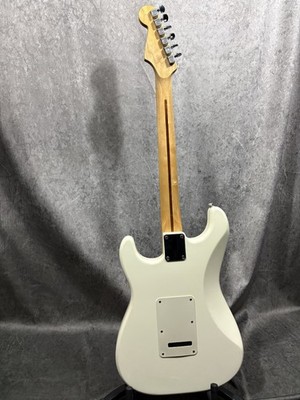 White Mexican Fender Stratocaster | eBay