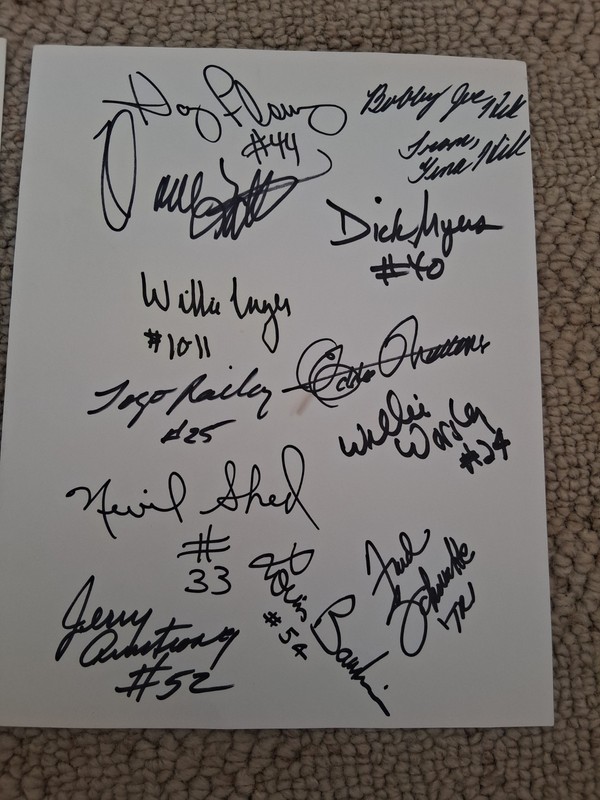 1966 TEXAS WESTERN Basketball Players Signed Enshrinement Prints, 16 Autographs