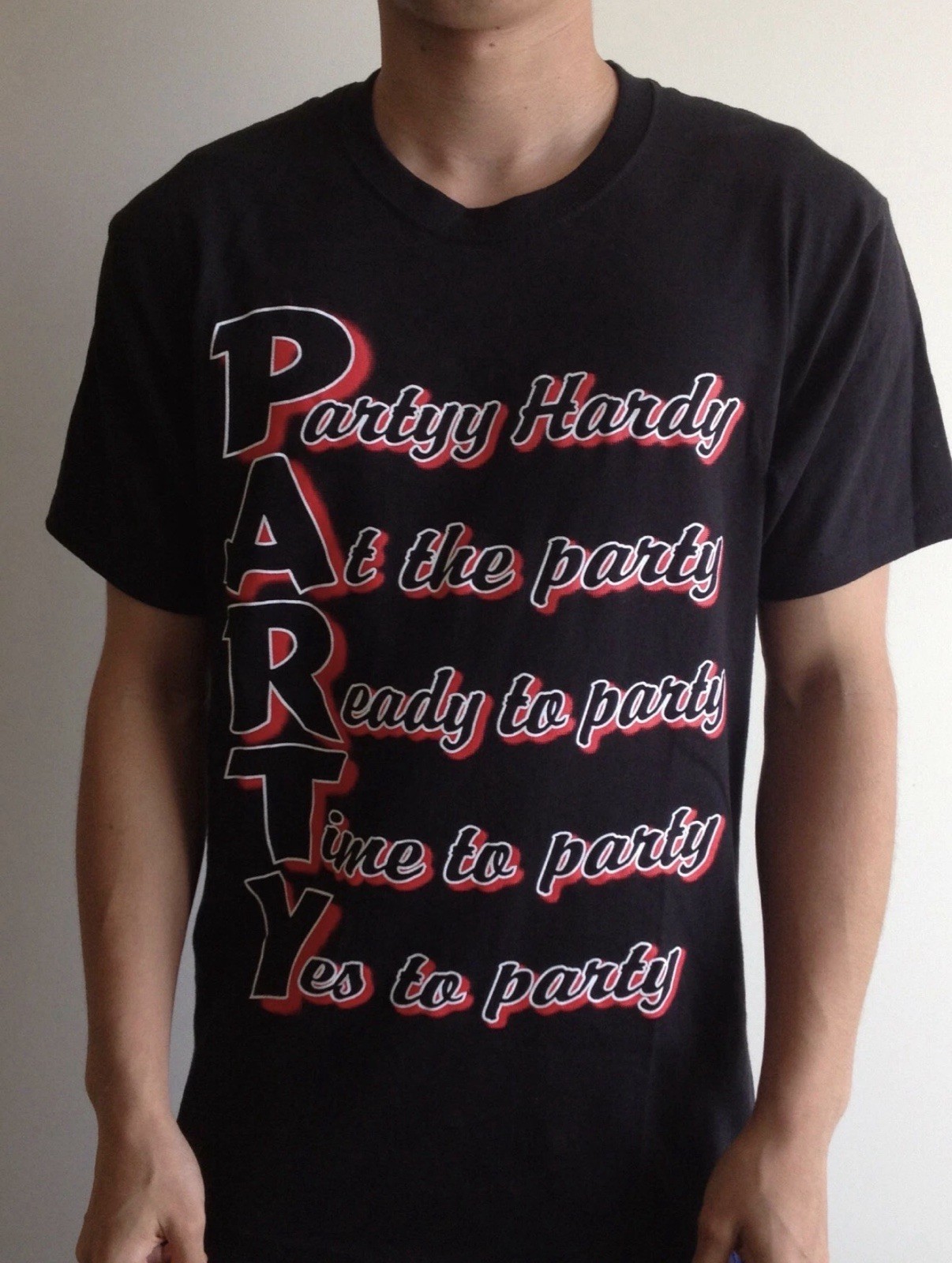 Partyy Hardy T Shirt Clothing Party Black Red White Graphic Tee Men’s Size Small