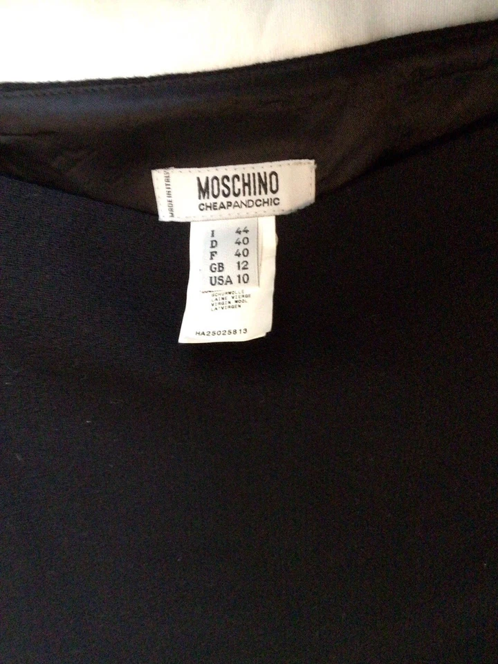 Traje Falda Moschino Lana Negra, Talla us10/s/m Hecho en Italia Foto 2 de 4