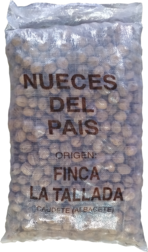 Nueces españolas. Saco de 10 kgs. Calibre 30-32 mm. Origen: Caudete, Albacete - Imagen 1 de 3