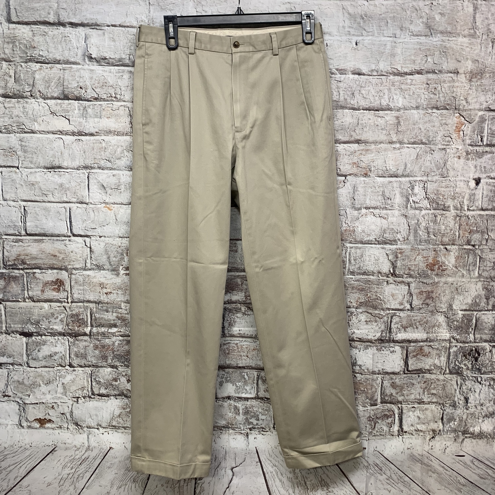 Brooks Brother Mens Advantage Elliot Chino Pants Sz 34 34x32 Pleat Front