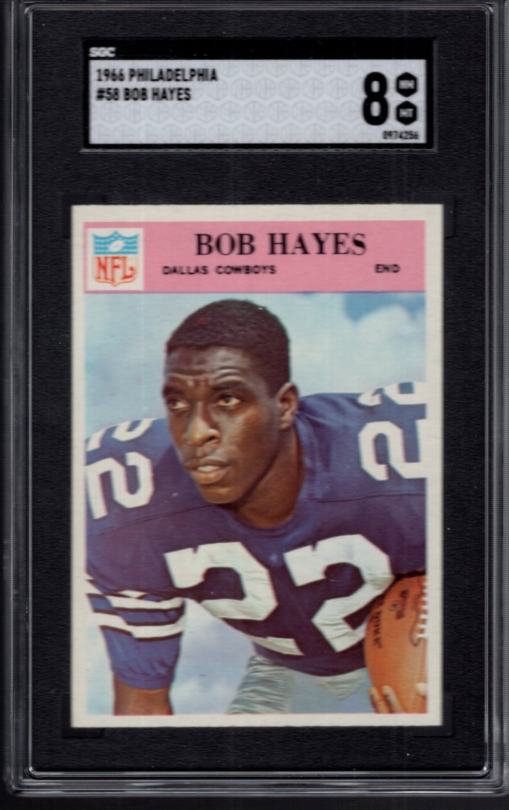 1966 Philadelphia #58 BULLET BOB HAYES (RC-HOF) SGC 8 NM/MT Dallas COWBOYS Tough