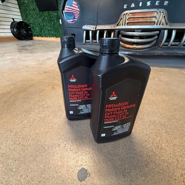 (4) Mitsubishi CVT Fluid J4 1 qrt Automatic Transmission MZ321212 same as dealer - Image 3 of 4