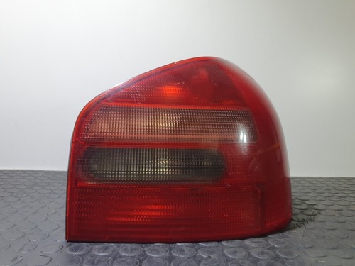 8L0945257 scheinwerfer hinten rechts AUDI A3 8L 1.9 TDI AMBITION 1997 156923