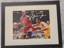 MICHAEL JORDAN  KOBE BRYANT SIGNED AUTOGRAPHED FRAMED 8X10 PHOTO BULLS LAKER COA