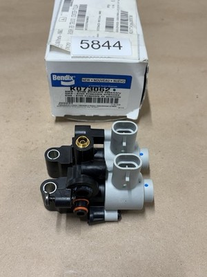 Bendix K073062 Sms 9700 Air Brake Solenoid Valve Assembly   New