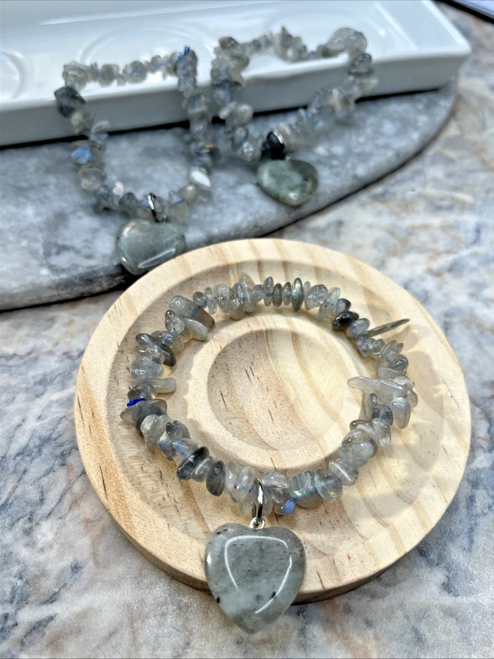 Labradorit mit Herz Stretcharmband Splitterarmband Edelstein Kristall Heilstein - Bild 2 von 4