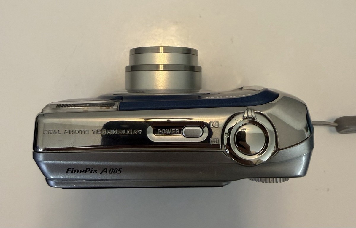 Fujifilm FinePix A Series A805 8.3MP Digital Camera - Blue for