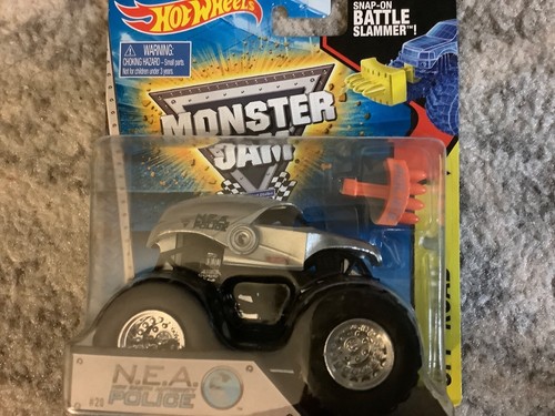 Hot Wheels Monster Jam 1:64 Scale Diecast U Pick 2014, 2015 & 2016 Vehicles - Picture 11 of 64