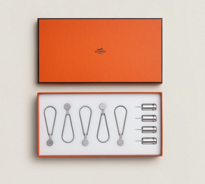 HERMES 🎁GIFTABLE SCARF DISPLAY SYSTEM BRAND NEW