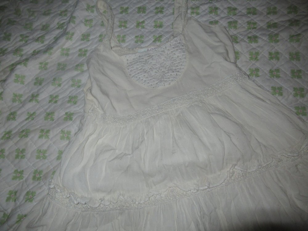 Picture 1 of 2