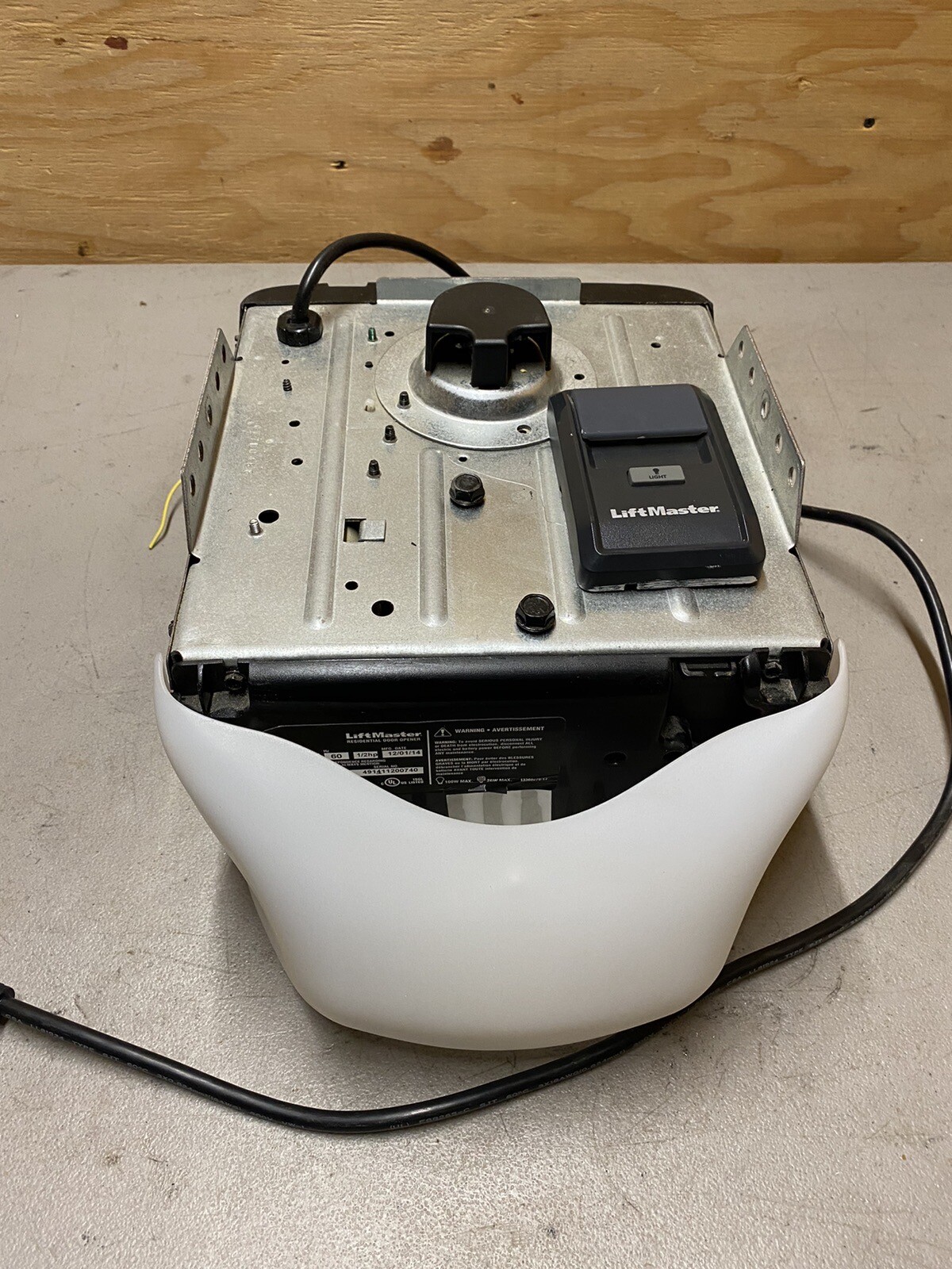 Liftmaster Chamberlain 1/2 Hp Chain Drive Garage Door Opener Model 8165 eBay