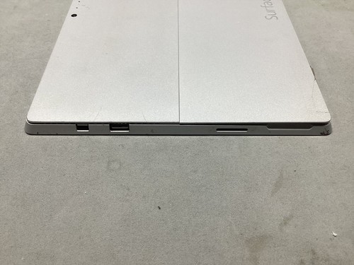 Defective Screen Microsoft Surface Pro 128GB AS-IS **Read Description** - Afbeelding 8 van 10