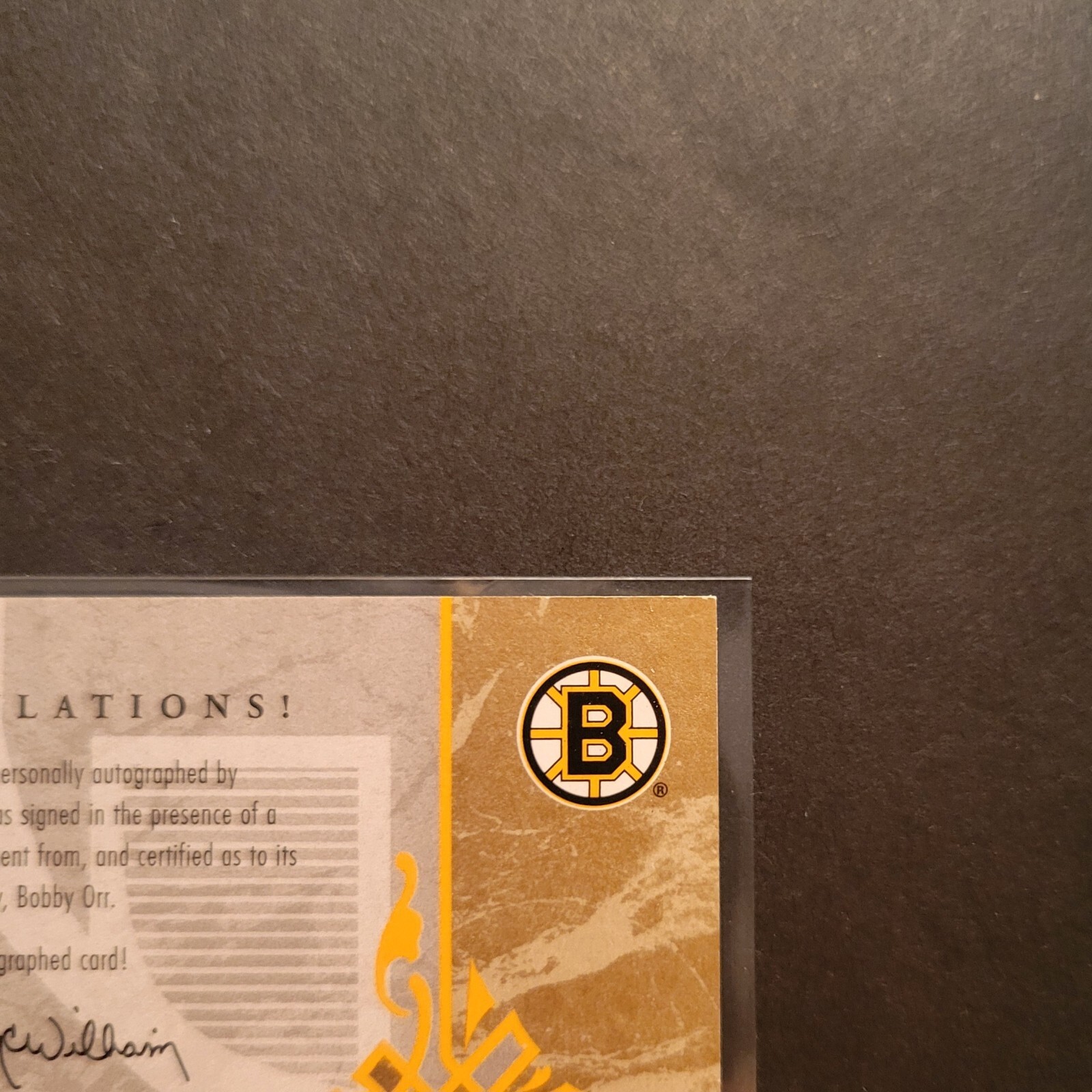 2006-07 UPPER DECK BOBBY ORR AUTO ULTIMATE COLLECTION SIGNATURES HARD SIGNED - Picture 9 of 11