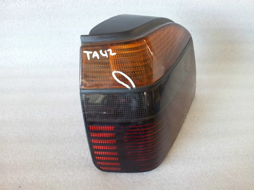 1993-2002 Volkswagen Golf Right Rear Passenger Tail Light OEM Factory - Image 2 of 4