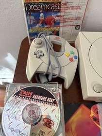 SEGA Dreamcast Console HKT-3020 White/OEM 2 Controllers / 10 Games Included READ