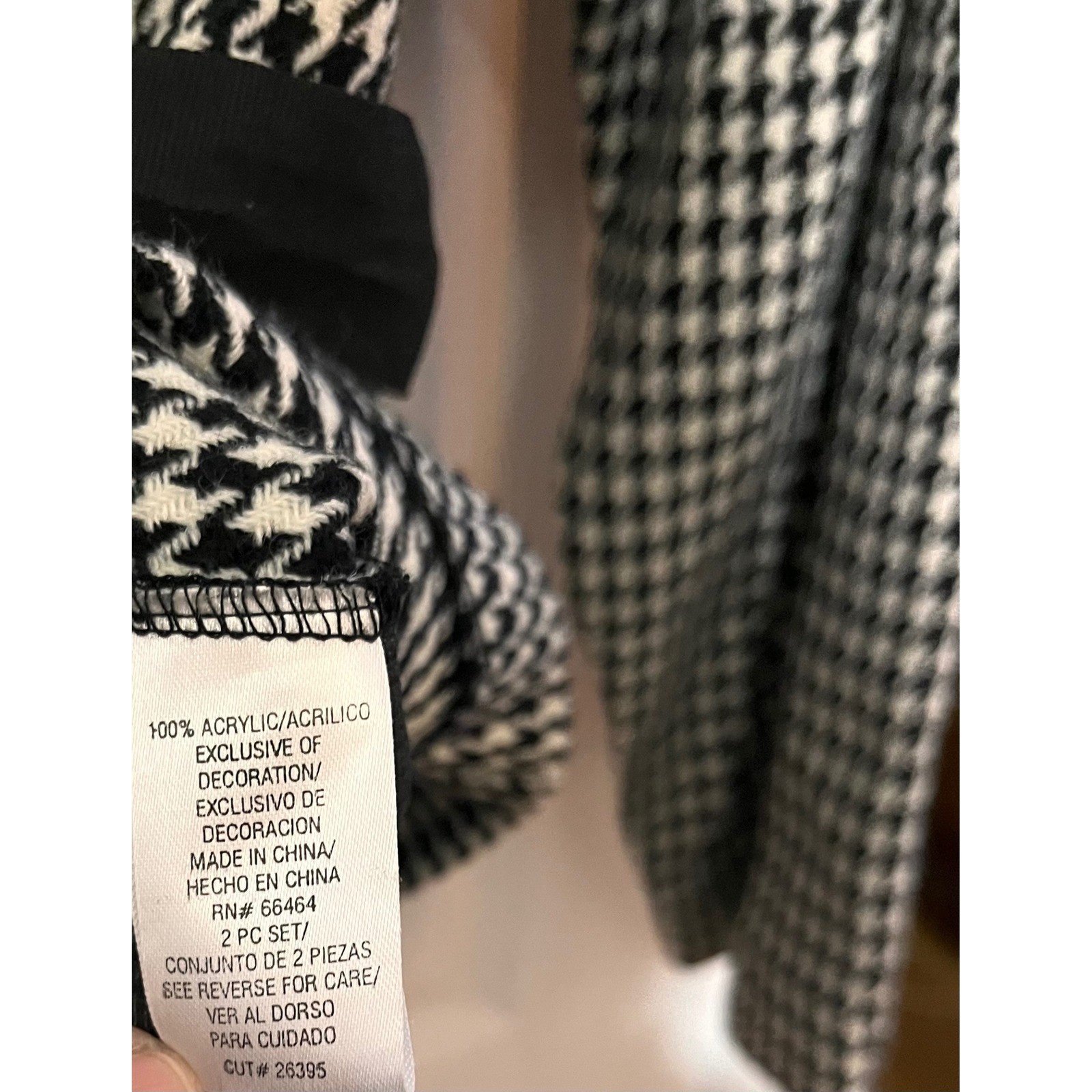 STUDIO I Houndstooth Button Front Blazer & Flounc… - image 6