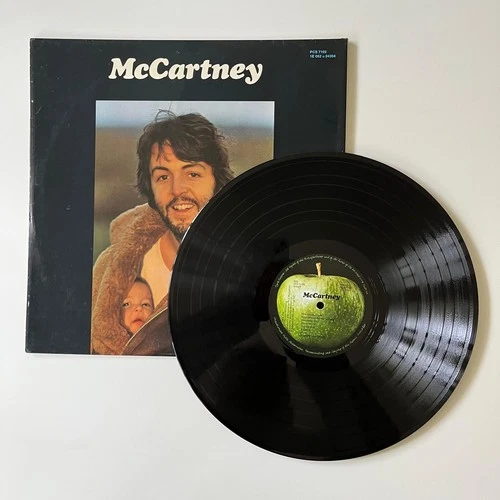 Paul McCartney.  McCartney LP.  1st UK Pressing. Excellent.