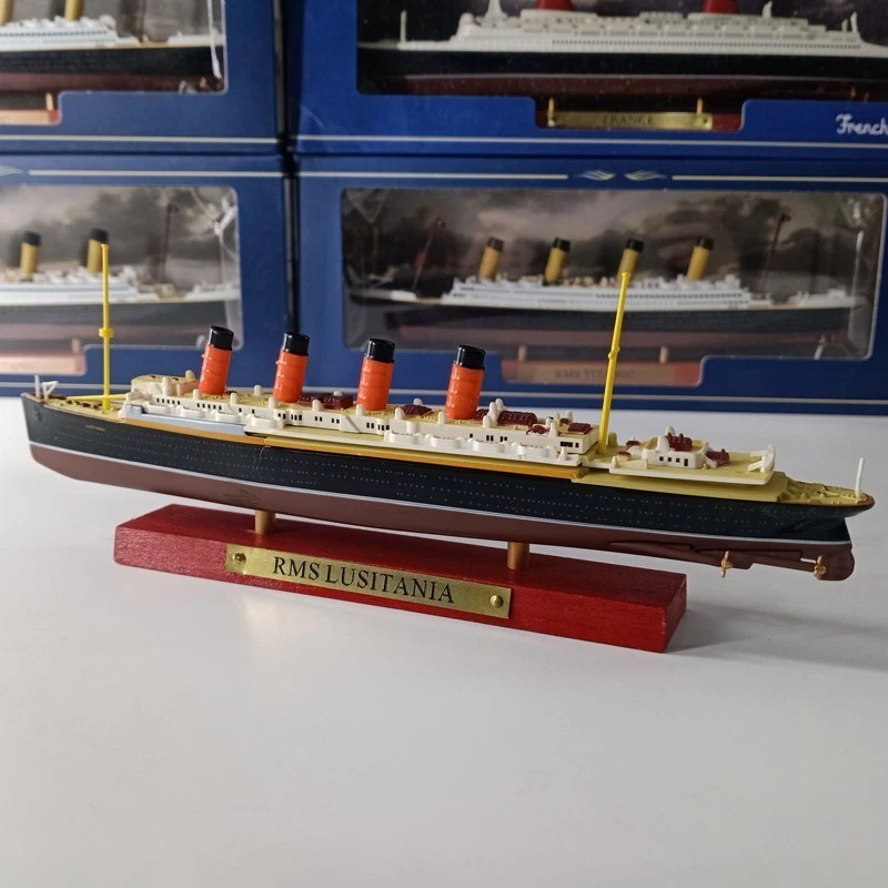 Modello Navale RMS LUSITANIA Lega Diecast 1:1250 Nave Transatlantica Collezione - Immagine 4 di 4