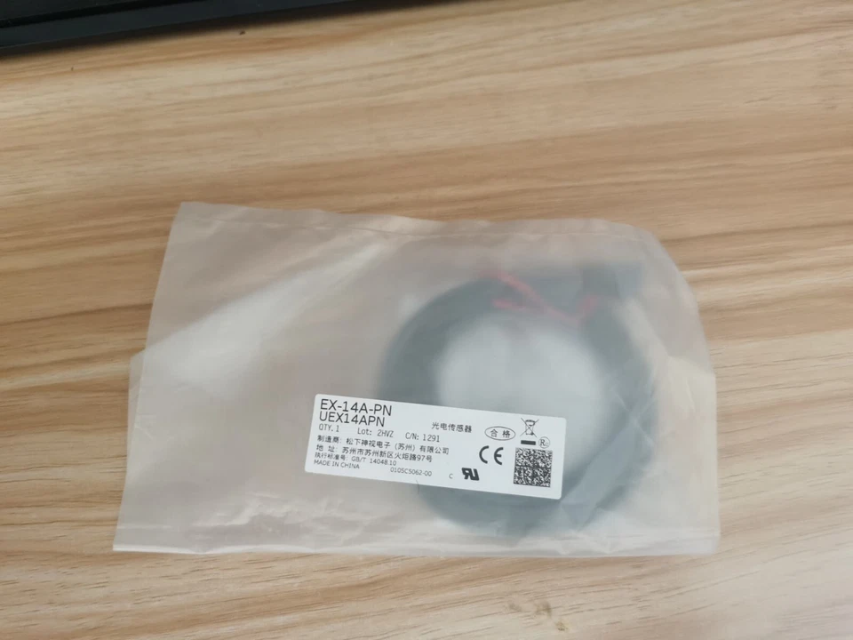 1PC New Panasonic EX-14A-PN UEX14APN Photoelectric Sensor Brand Free Ship - Image 3 of 4