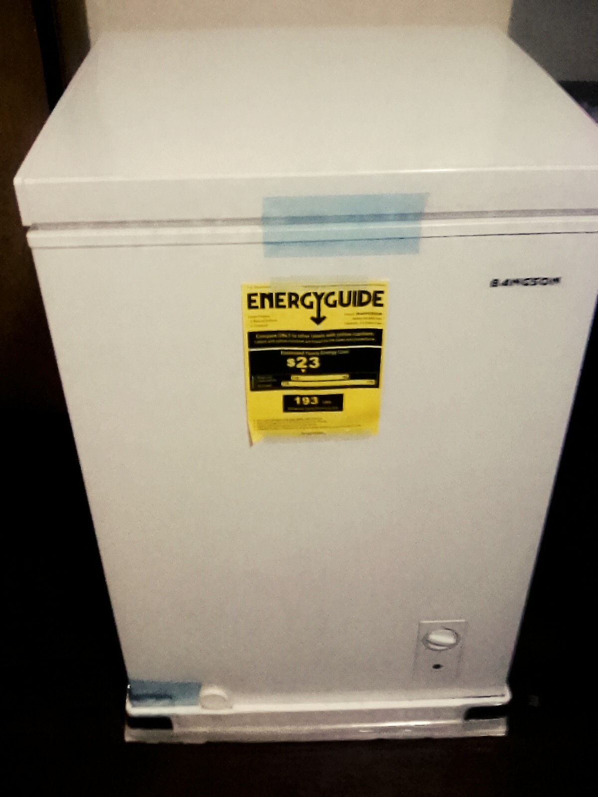 White Bangson Chest Freezer 3.5 cu. Ft NEW 