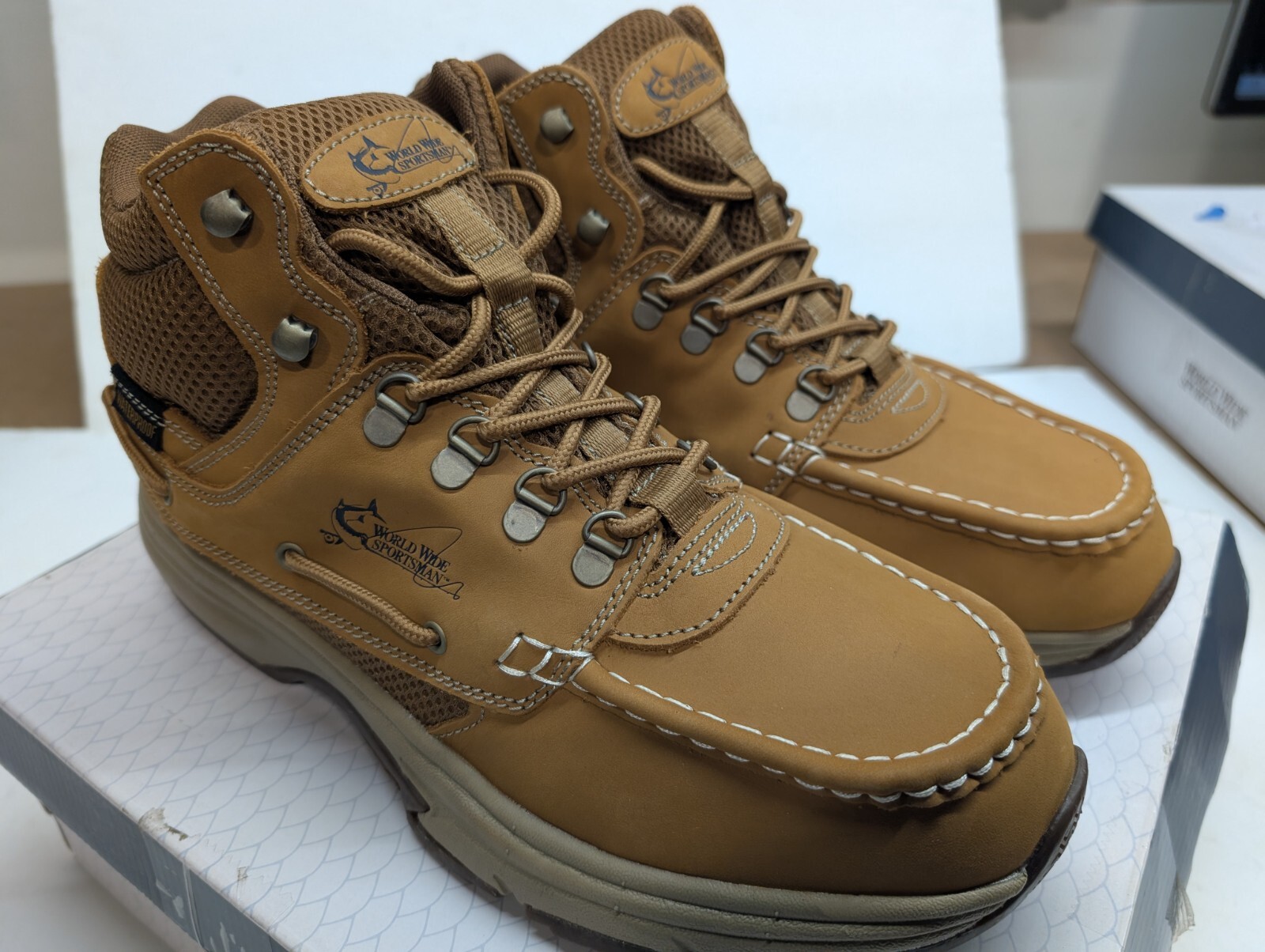 World Wide Sportsman Mens Blue Water Waterproof Tan Chukka Boots Size 12D