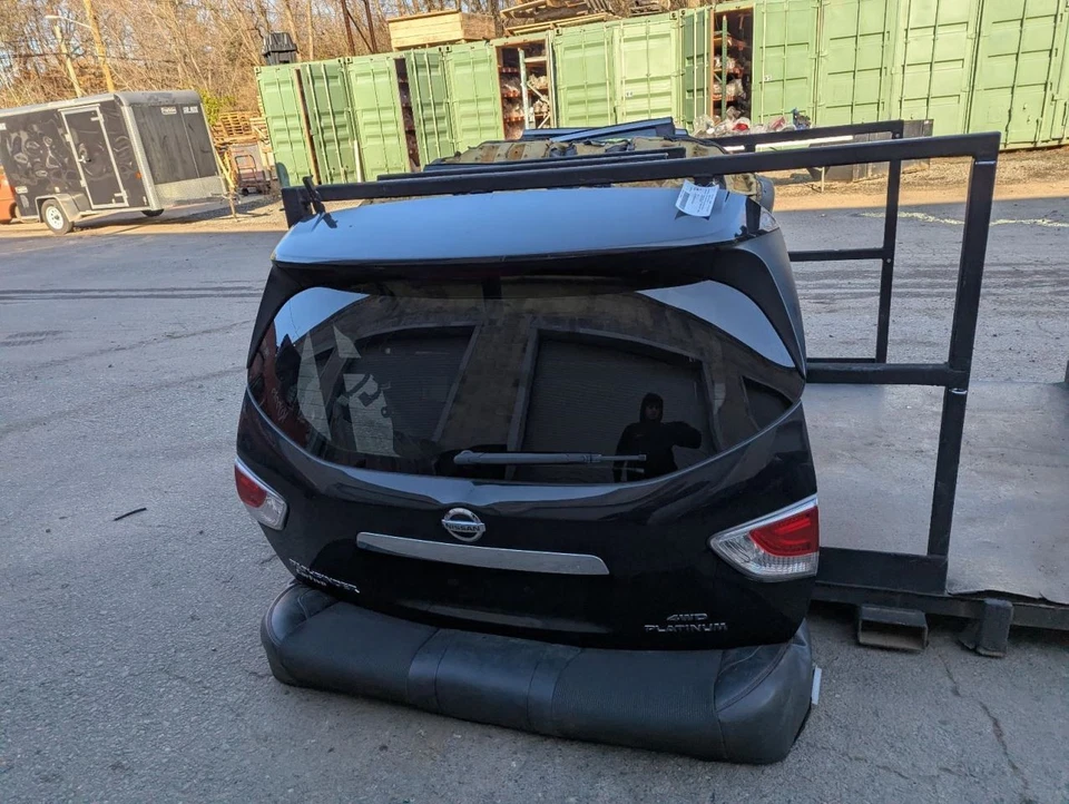 (LOCAL PICKUP ONLY) Trunk/Hatch/Tailgate Power Lift Rear View Camera Fits 13-16  Foto 2 de 4