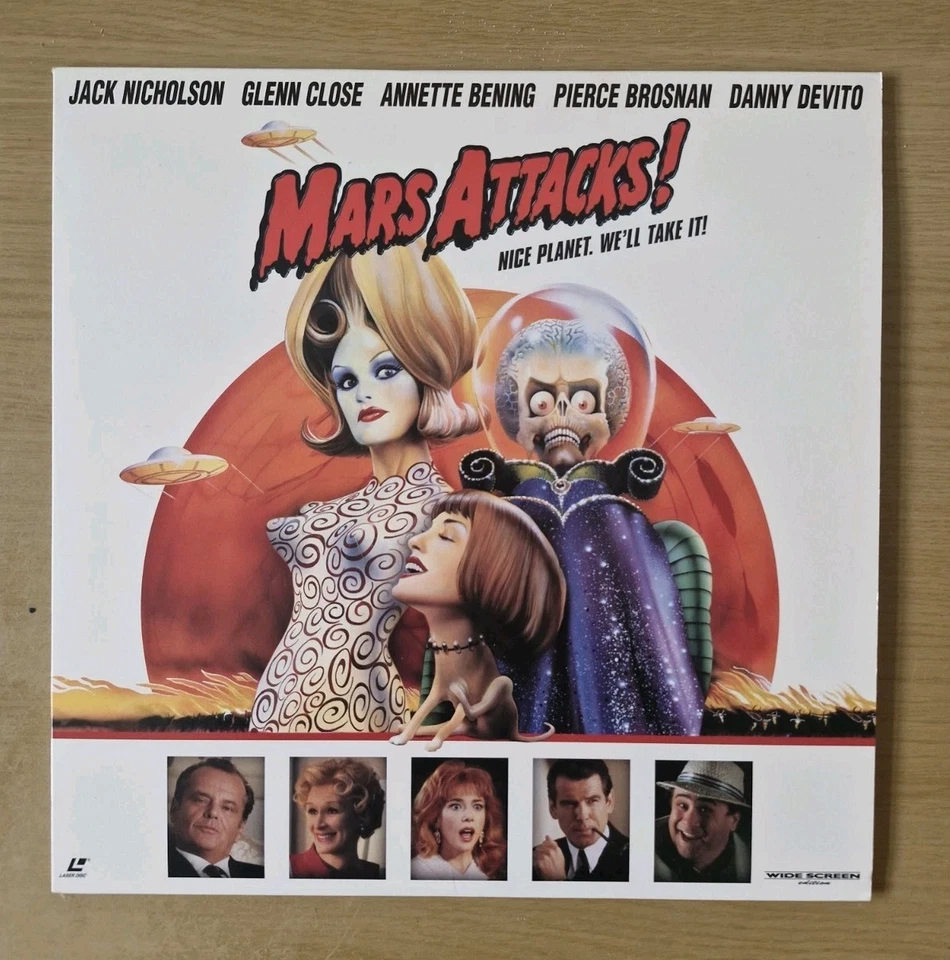 Mars Attacks! Laserdisc Wide Screen. Tim Burton.   - Image 2 of 4
