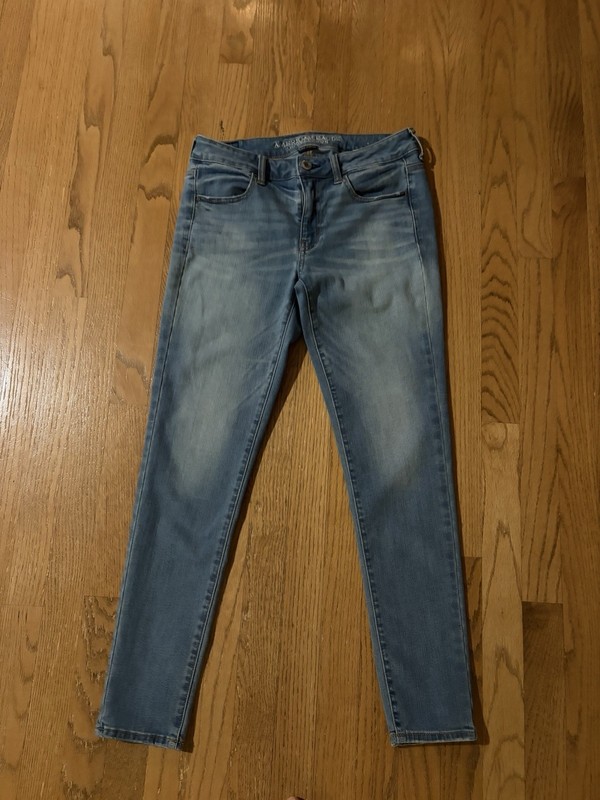 Women's American Eagle Jegging Jeans Size 8 Super Stretch