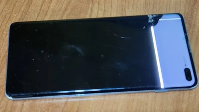 Samsung Galaxy S10+ · 64GB