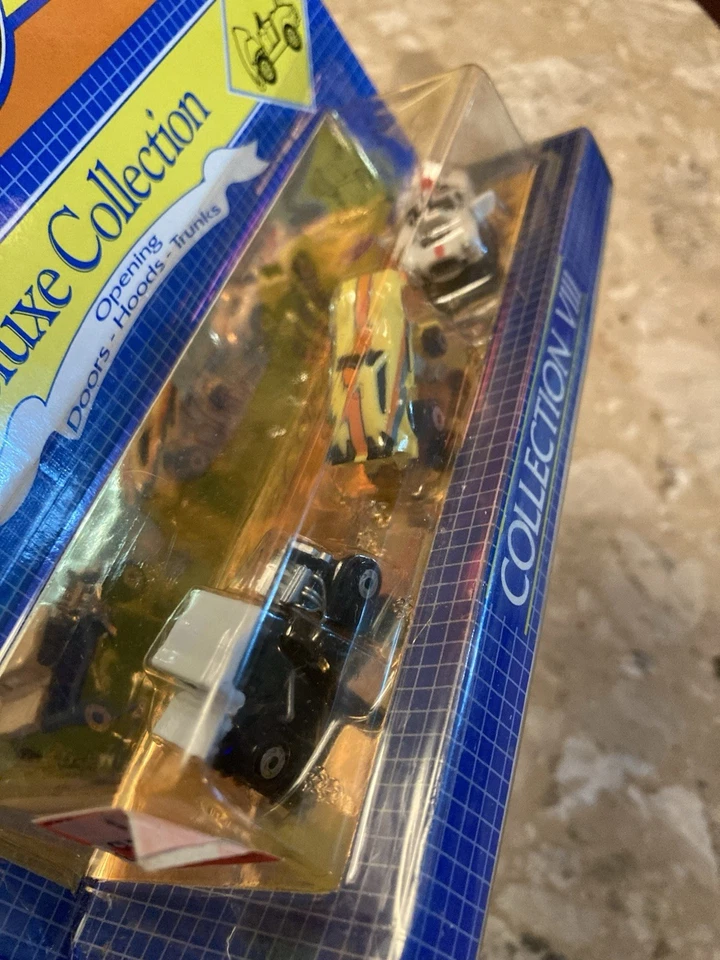 Micro Machines - Deluxe Collection VIII NOS Cobra Funny Car Ford T-pickup 1988 - Image 4 of 4