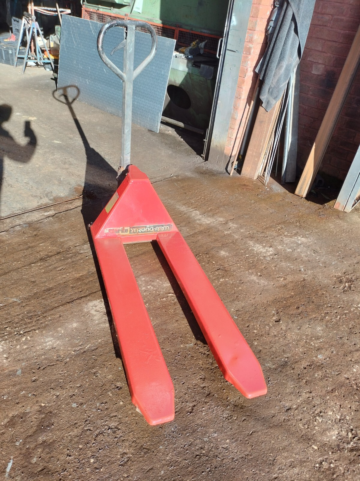 Clarke Strongman High Lift Pallet, Pump Truck eBay