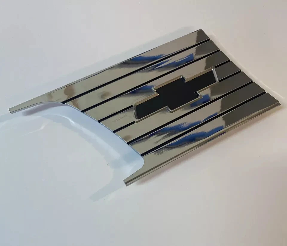 NEW 1957-1958 CHEVY CAMEO TRUCK FRONT BED BOWTIE PLATES SAIL PLATES CHROME - Image 3 of 4