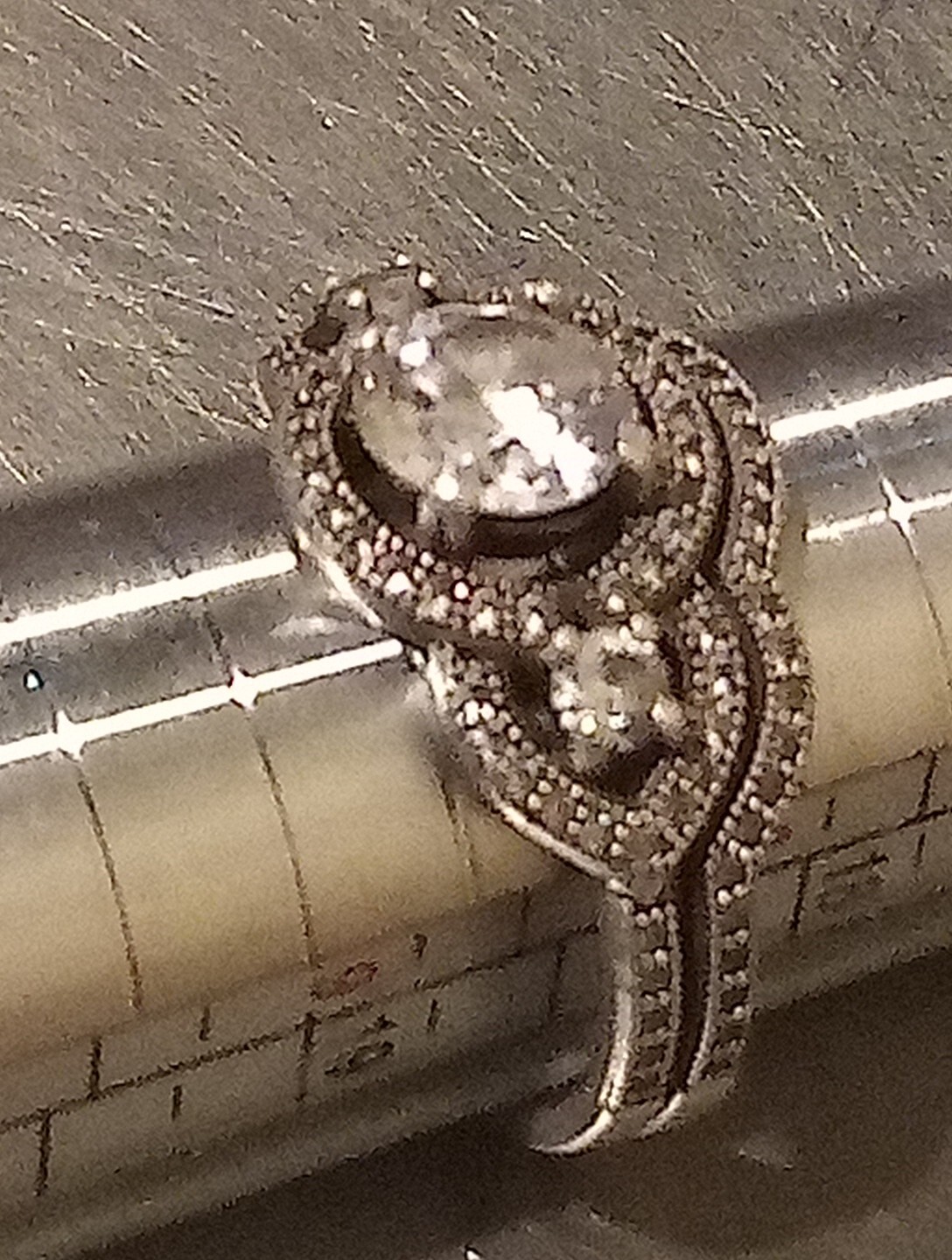 925 Wedding Ring Solid Silver W/Unknown Gemstones… - image 13