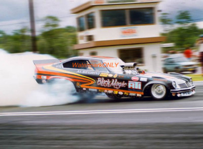 ''Black Magic'' Al Segrini 1974 Chevy Vega NITRO Funny Car PHOTO! #(2b) 
