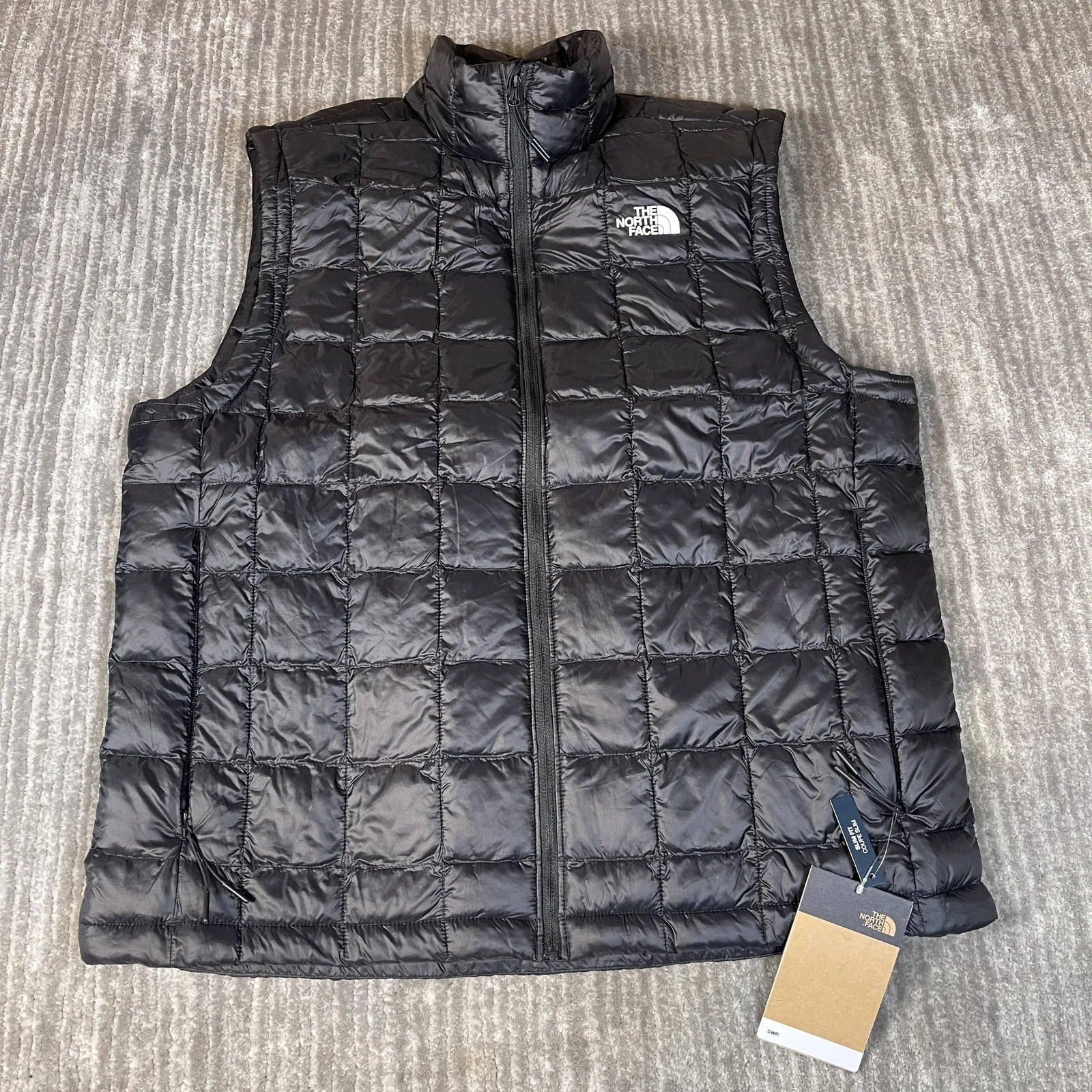 The North Face ThermoBall Eco Vest Mens Large Black Slim Fit Insulated NF0A5GL0
