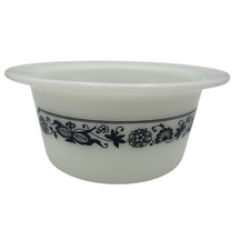 Pyrex Old Town Blue Flowers Round Butter Dish # 75 Casserole Bowl