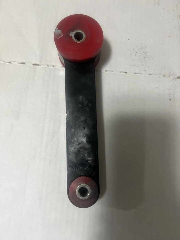 Varilla de soporte superior del motor trasero (montaje de puntal de par de paso) para Subaru 95-up Foto 3 de 4